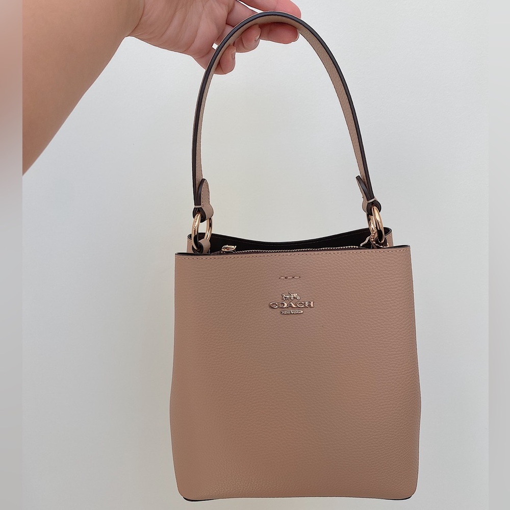Coach bucket bag